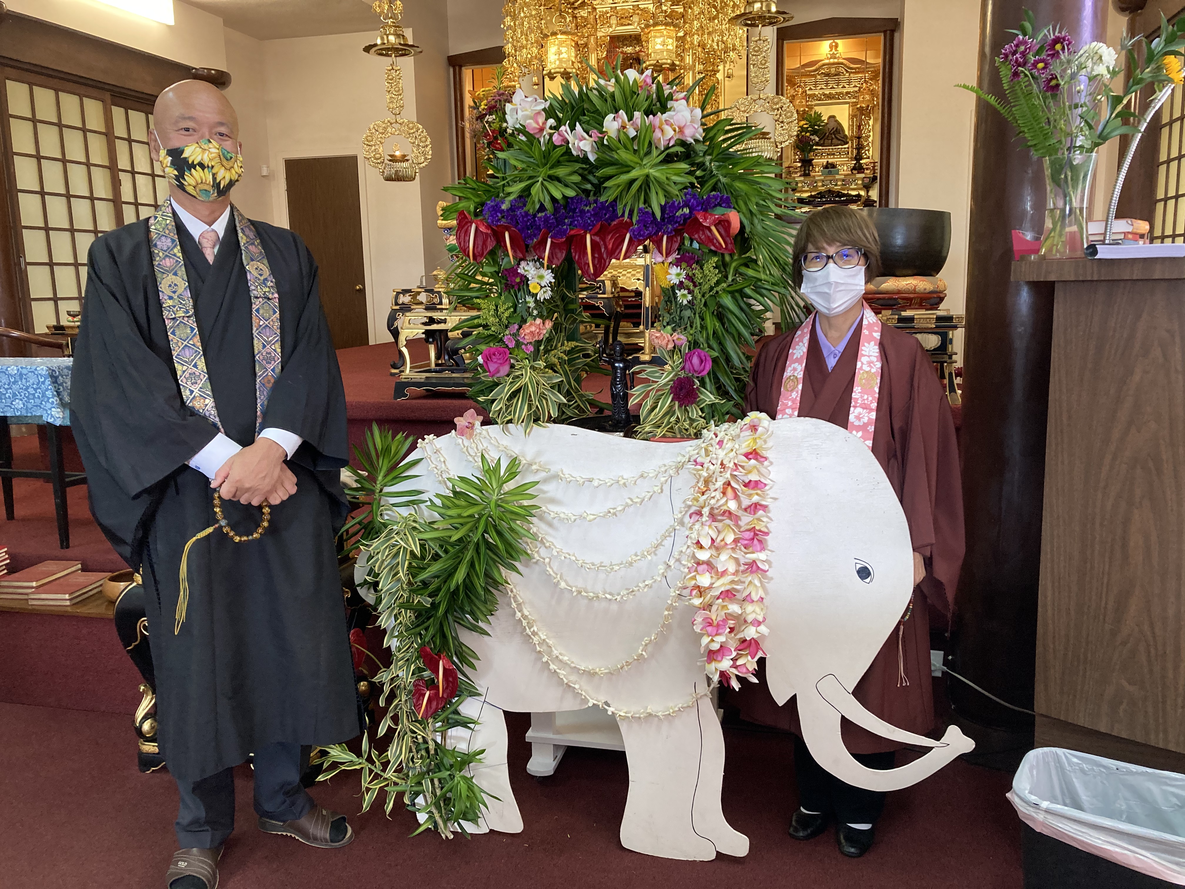 IMG_0337 Rev. Soga and Okusan - 2021
Hanamatsuri